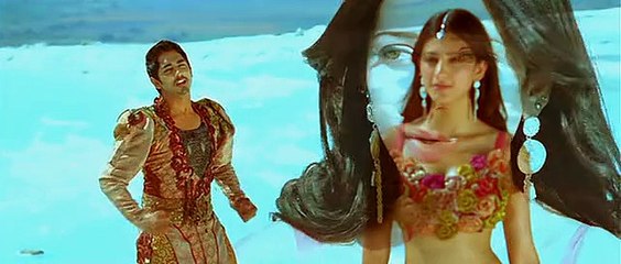 Shruti Hassan Hot Song Premalekha from Siddharths Anaganaga O Dheerudu Movie