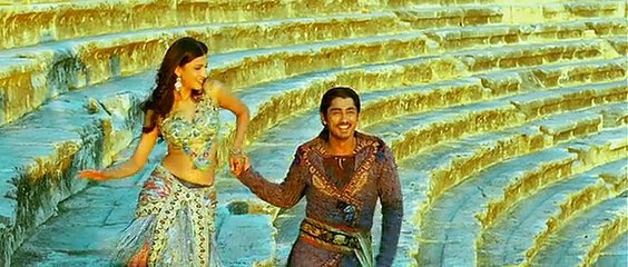 Shruti Haasan Hot Song Ninnu Choodani from Siddharths Anaganaga O Dheerudu