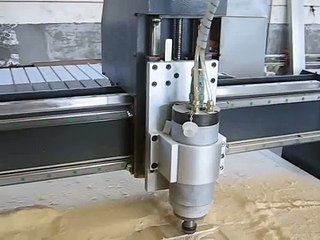 CNC ROUTER