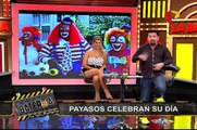 Payasos celebraron su día con colorido pasacalle