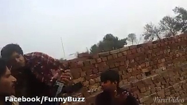 Be Careful While Handling Weapons, It Can Kill You, Watch A Really Really Shocking Video