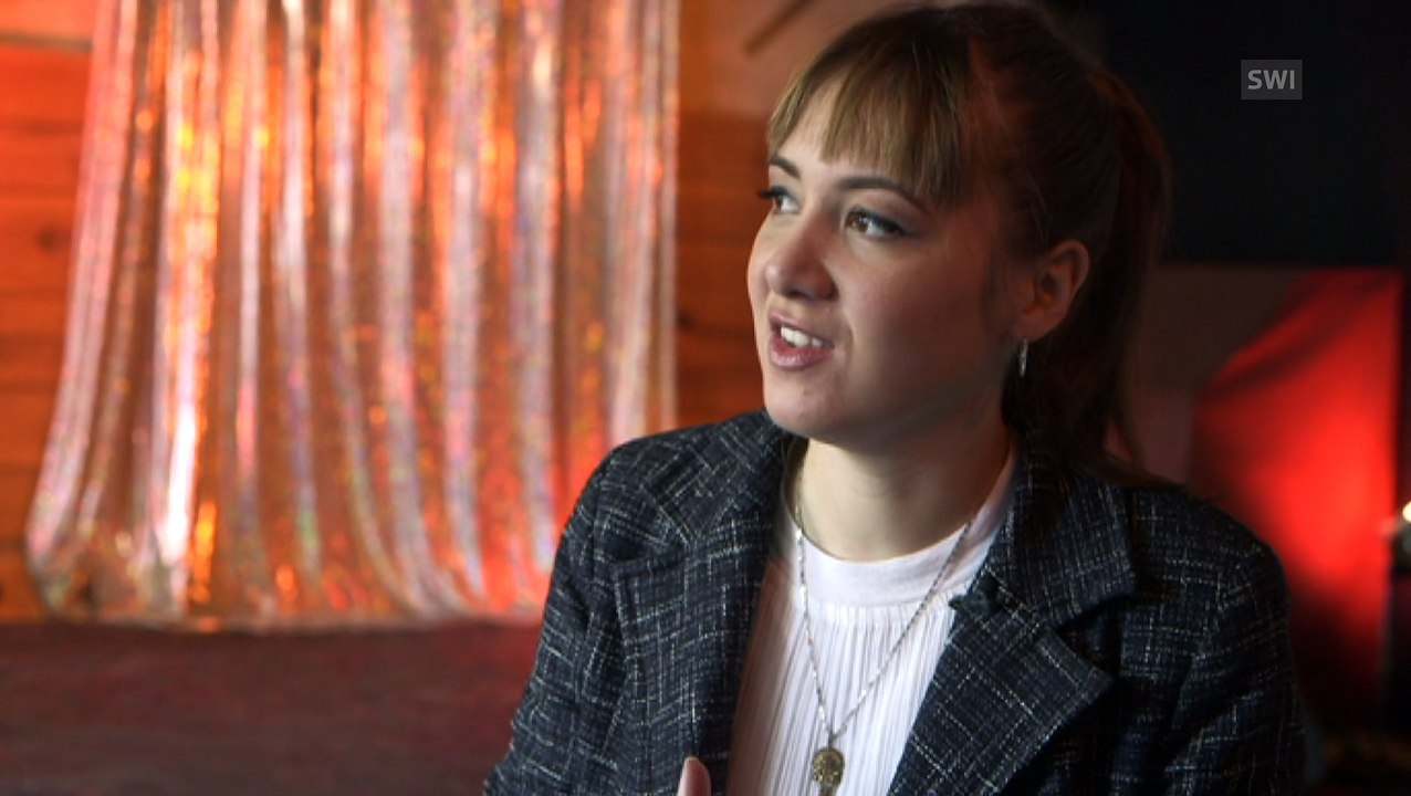 Sophie Hunger: home is where the stage is