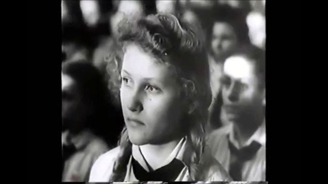 Bund Deutscher Mädel in der Hitler-Jugend (BDM) mit Horst Wessel Lied - Die  Fahne Hoch - video dailymotion