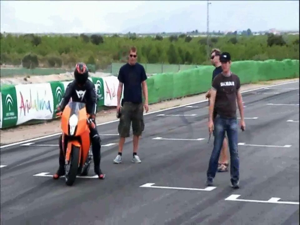 KTM RC8 Genial Video