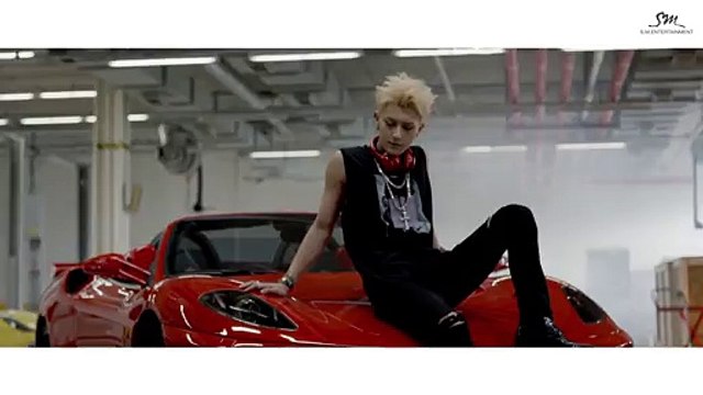 Exo-Call me baby Chinese Version Mv with lyrics