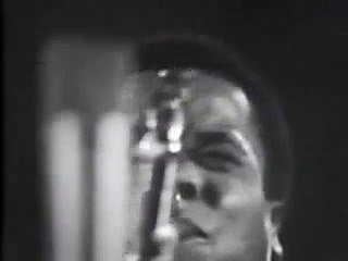 'Round About Midnight (1957) - Miles Davis and John Coltrane (live)