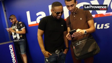 Alonzo face à ses fans à "La Provence"