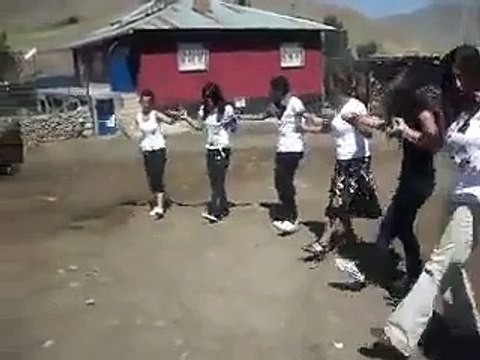 Temiraga Halayı / YOZGAT / ÇEKEREK / KALEDERESİ KÖYÜ