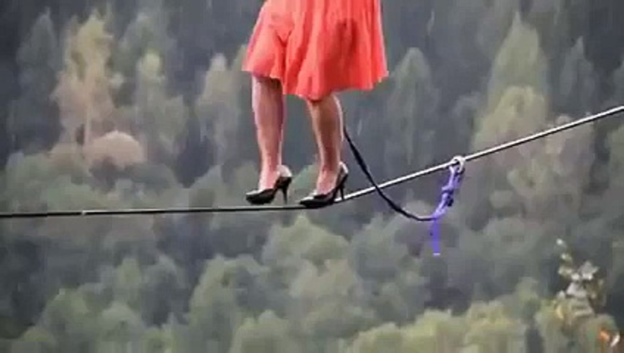 OMG!!! Can anyone help her --