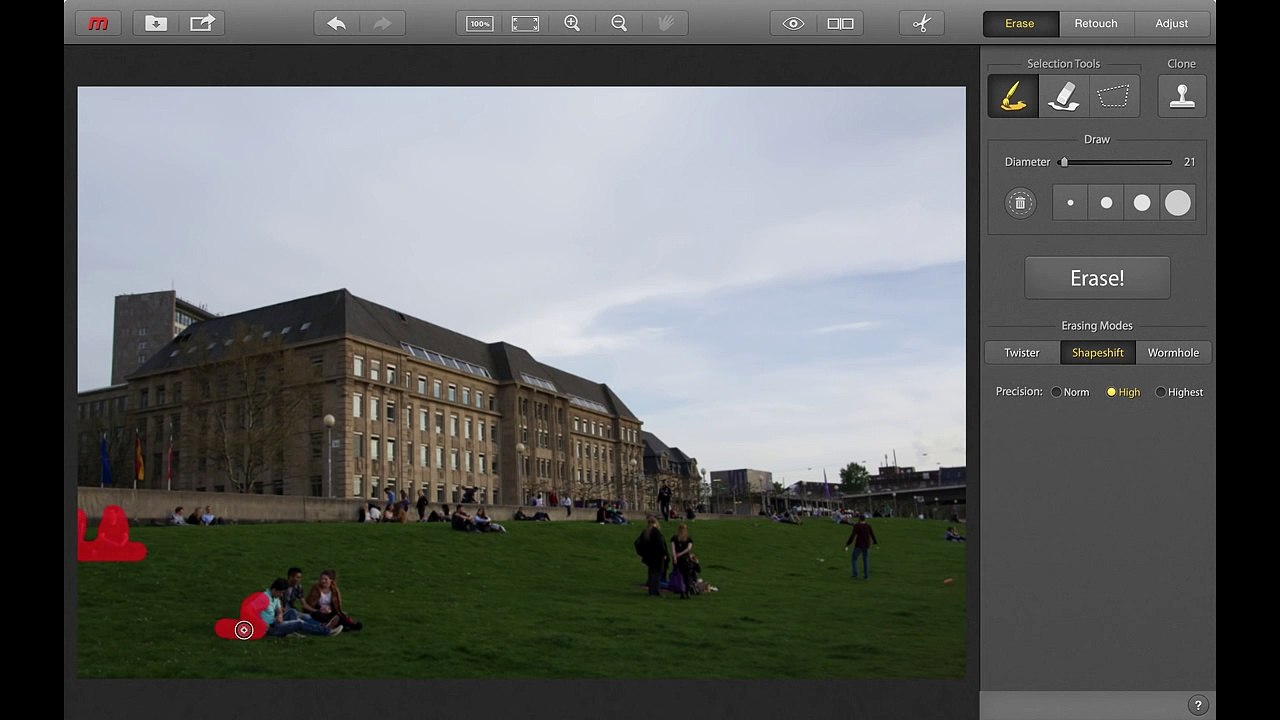 Get rid of unwanted objects with Snapheal