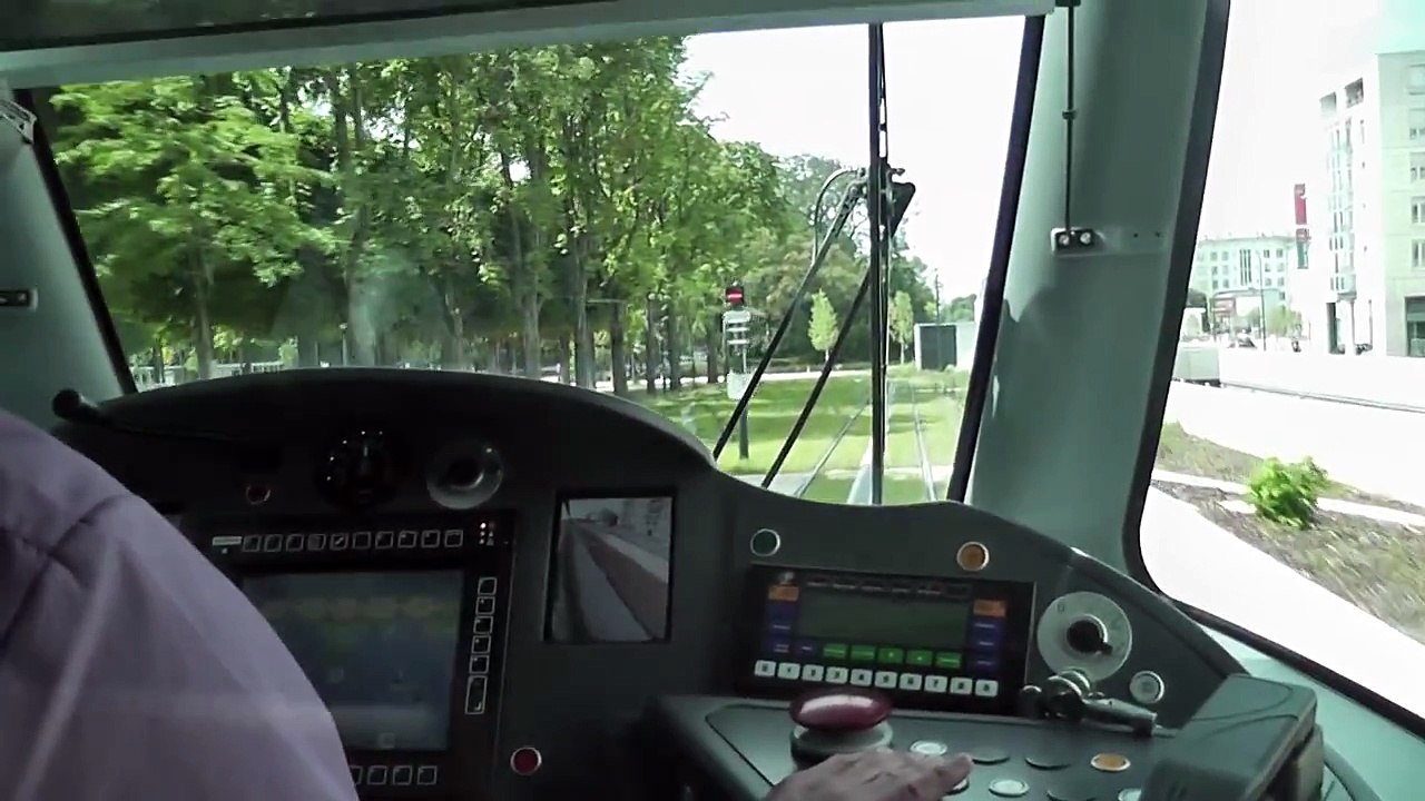 Tramway de Reims (1) - Destination Hôpital Debré