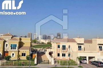 STUNNING    BRAND NEW  4BR Villa in Bloomingdale - mlsae.com