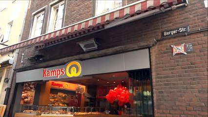 Germany Dusseldorf, Altstadt. Longest Bar in the World. Round the World Trip, 27