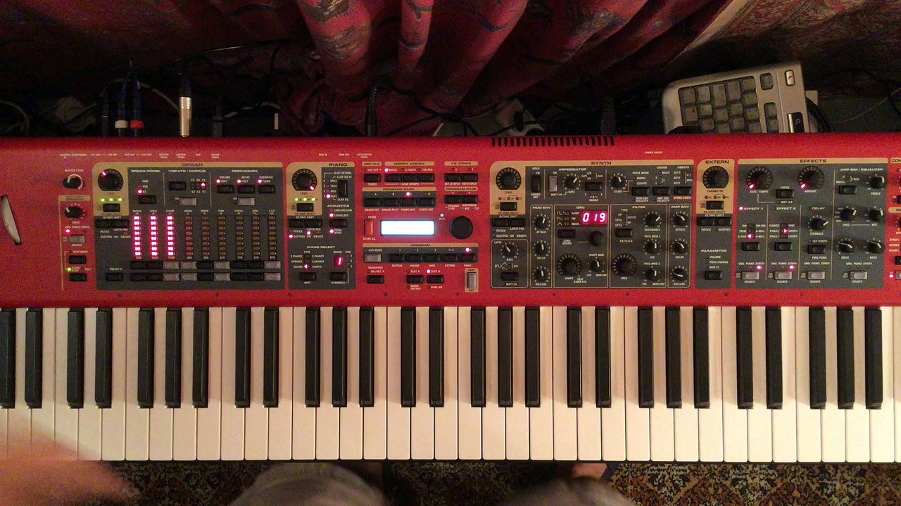 "Echoes" Pink Floyd - Piano Synthétiseur