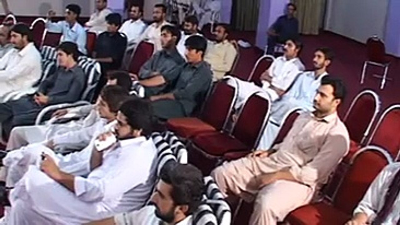 PA MAHFIL K KHWA LA RAGHLA - Rashid ahmad khan