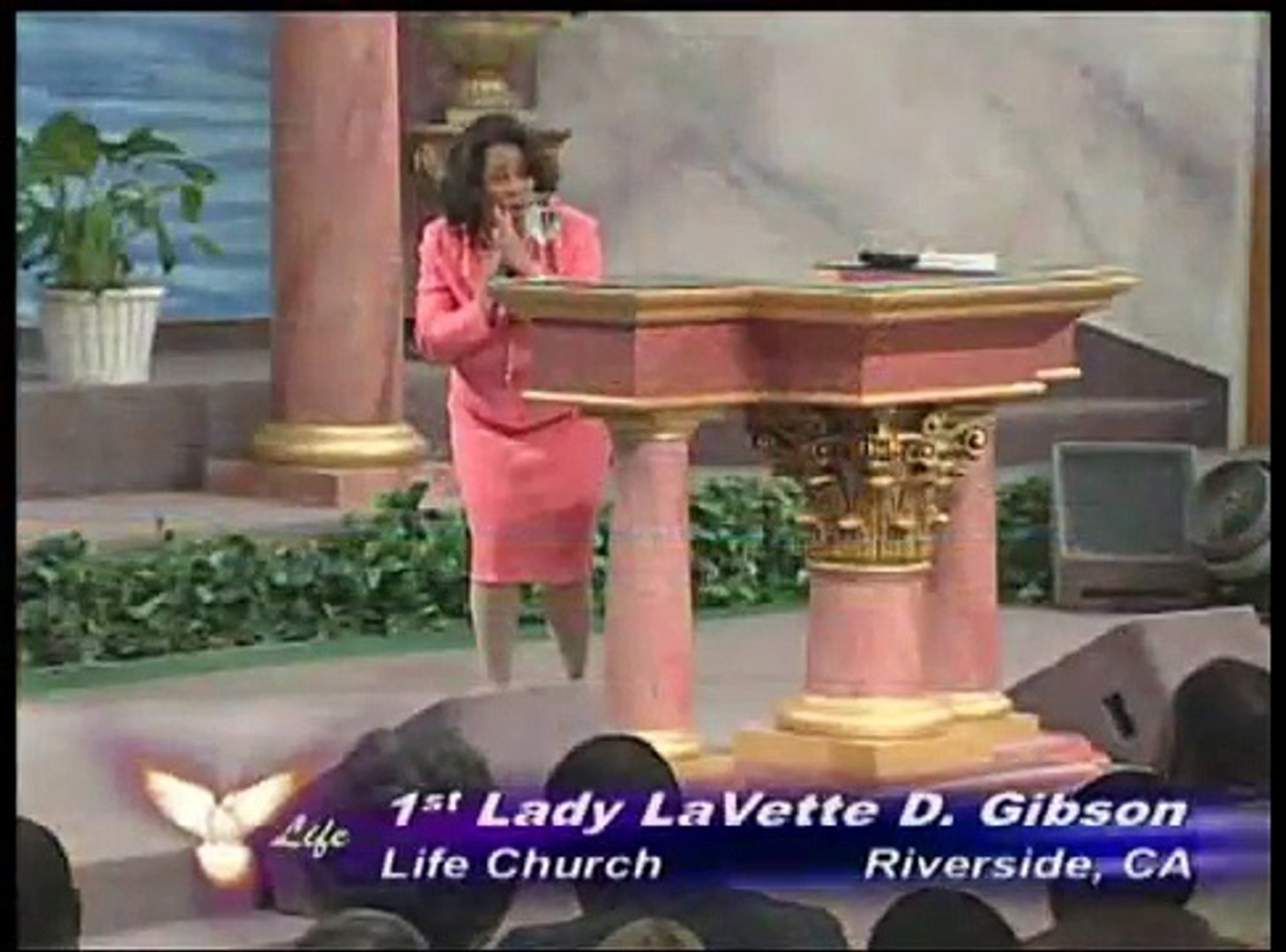 Sis LaVette Gibson  preaching