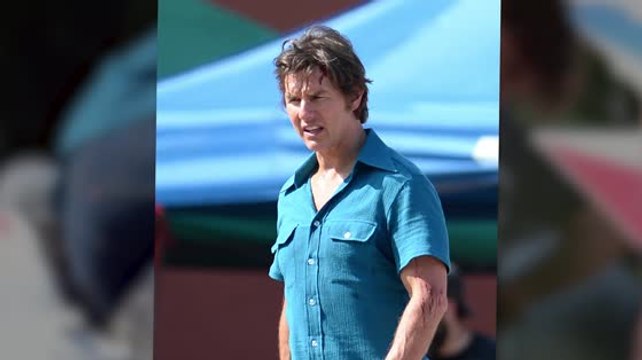 A Bleeding Tom Cruise Films Airplane Crash Scene for Mena