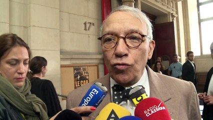 Jouyet: Fillon "demande à la justice de défendre son honneur"