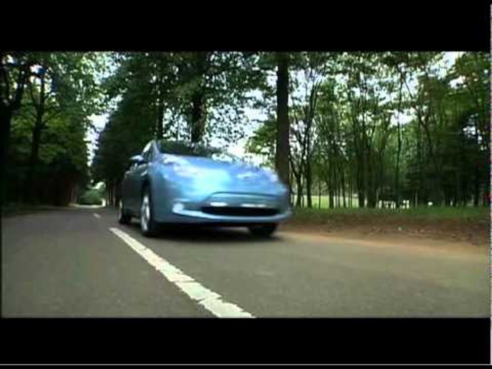 WebMotors roda no Nissan Leaf