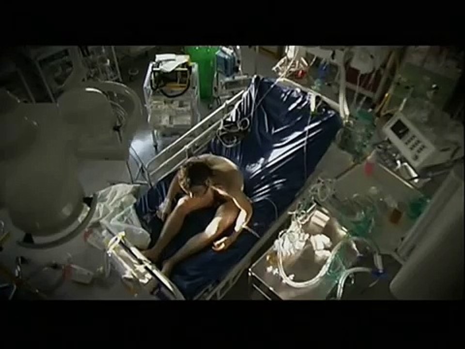 28 Days Later (2002) U.S. Theatrical Trailer