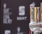 El trofeo de la Copa del Rey recorre las calles de Barcelona