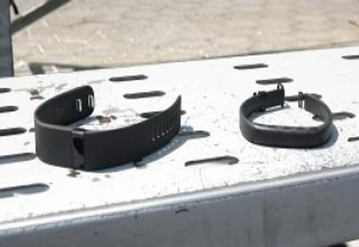Fitbit Charge Versus Jawbone UP2: Two Top Fitness Trackers Compete Amid Accusations Of Theft