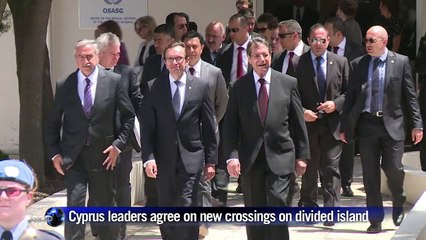 Cyprus leaders agree on new crossings on divided island