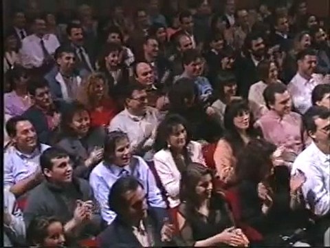 ecco come ebbe inizio la vita sulla terra!! -GIOBBE COVATTA-