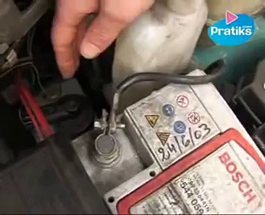 Comment  faire le niveau de liquide de freins ? Voiture - mécanique