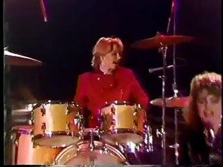 Go-Go's - We Got The Beat (Solid Gold US TV 1982)