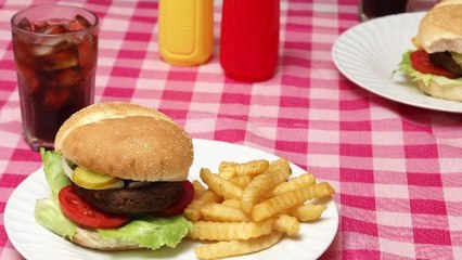 Hamburger toppings that go beyond lettuce and tomato