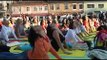 Ziua Internationala Yoga 2009:  Spirală MISA în Piaţa Sfatului din Brasov - video 2