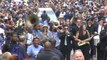 Thousands Pay Tribute to Blues Legend BB King in Memphis