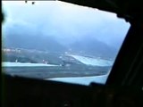 Qantas 747 Classic Landing Honolulu from flightdeck/cockpit
