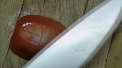 Un couteau vraiment bien aiguisé!