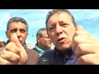 Скачать видео: Carinaro (CE) - Indesit, la protesta degli operai -live- (19.04.15)