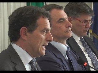 Napoli - Crisi, commercialisti: "In cinque anni fallimenti aumentati del 66%" (17.04.15)