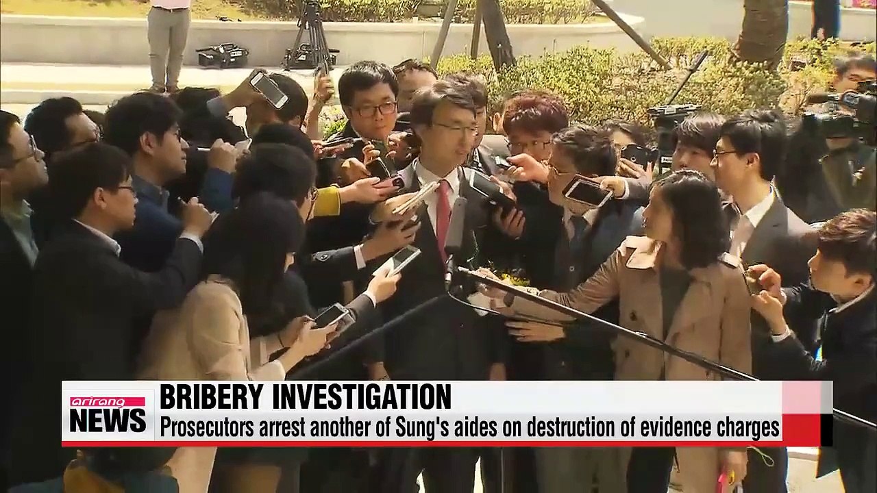 Prosecutors summon key aides of deceased businessman on high-profile bribery scandal