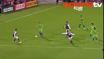 Obafemi Martins'ten enfes gol