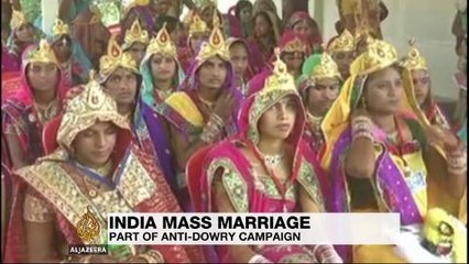 15,000 couples across India marry in mass ceremony