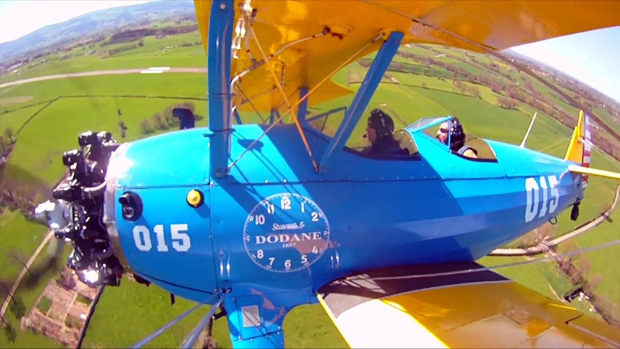 Le baptême de l'air de Mélanie sur Stearman