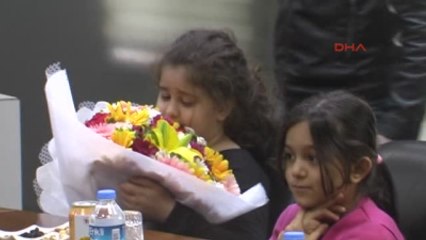 Kayseri Protokol Masasında Yer Bulamayan Öğrenci Ağlamaklı Olunca Valilik Seferber Oldu