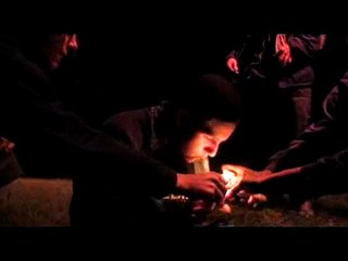 VInel smokes salvia