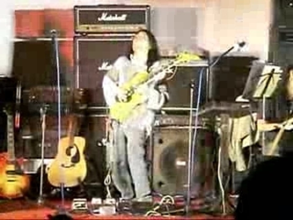 Jimmy Mong le guitariste