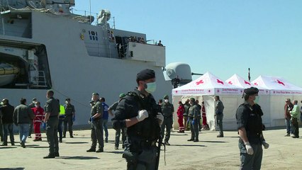 Sicile: les arrivées de migrants secourus en mer continuent