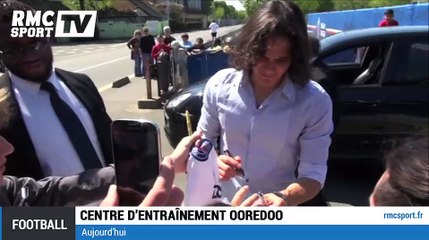 Séance d'autographes pour les Parisiens