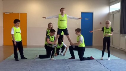 Les Accros de l'Acrogym CE2 Mazarin Rethel