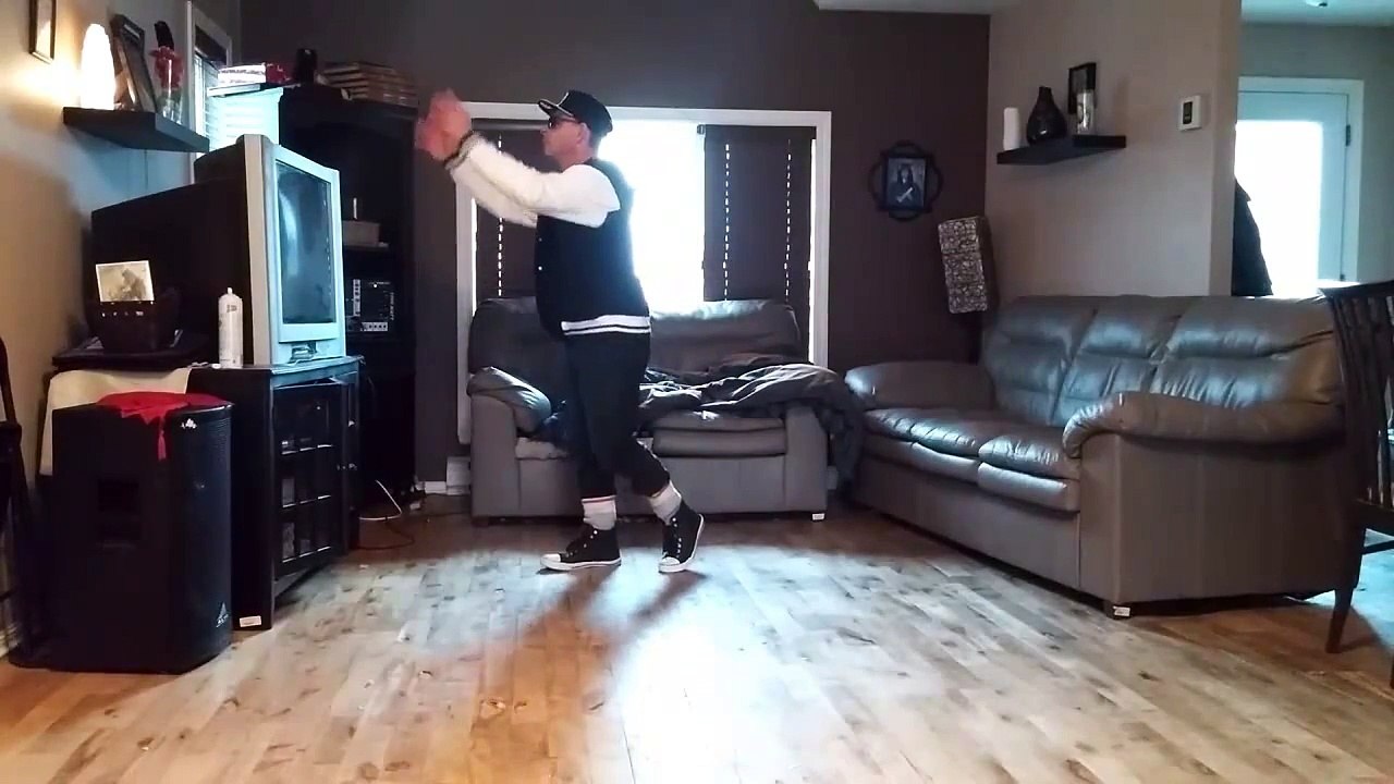 TroyBoi - Pause - TrapMusic - Michel Charron