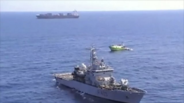 مئات المهاجرين يصلون إلى إيطاليا بعد إنقاذهم من الغرق