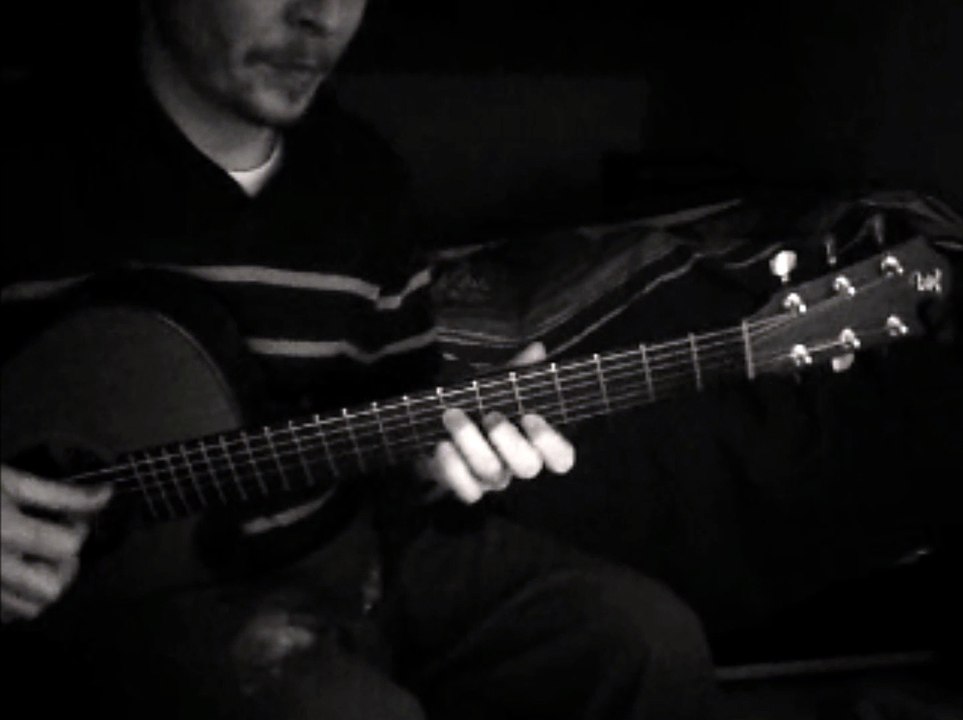 Sleepwalk guitare cover (fingerpicking)
